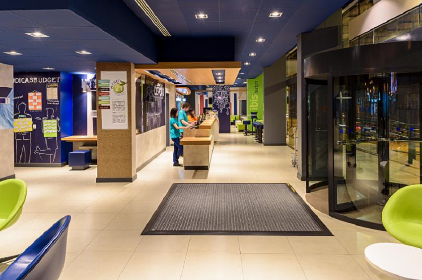 Ibis Budget בלומנאו מראה חיצוני תמונה