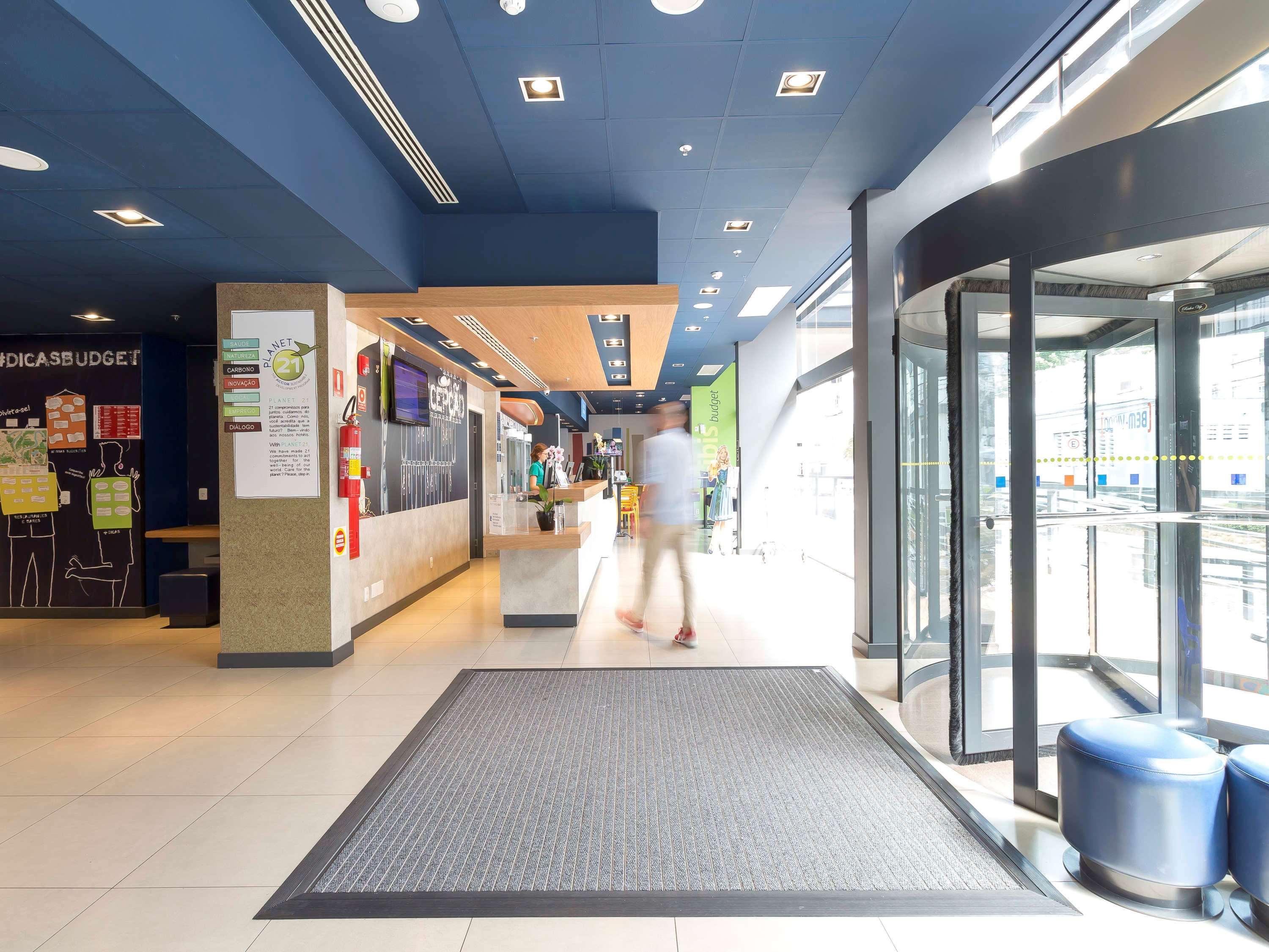 Ibis Budget בלומנאו מראה חיצוני תמונה