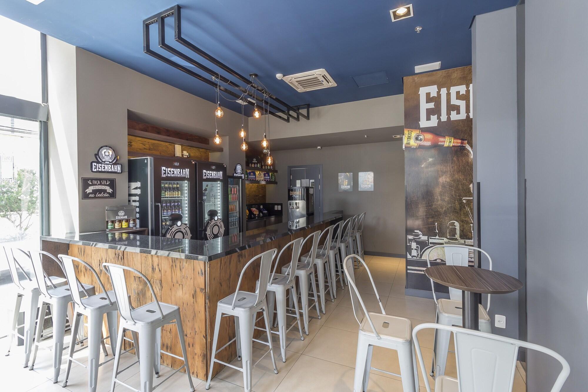 Ibis Budget בלומנאו מראה חיצוני תמונה