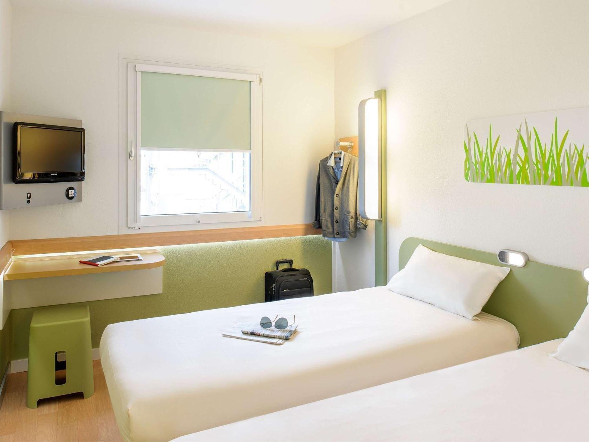 Ibis Budget בלומנאו מראה חיצוני תמונה