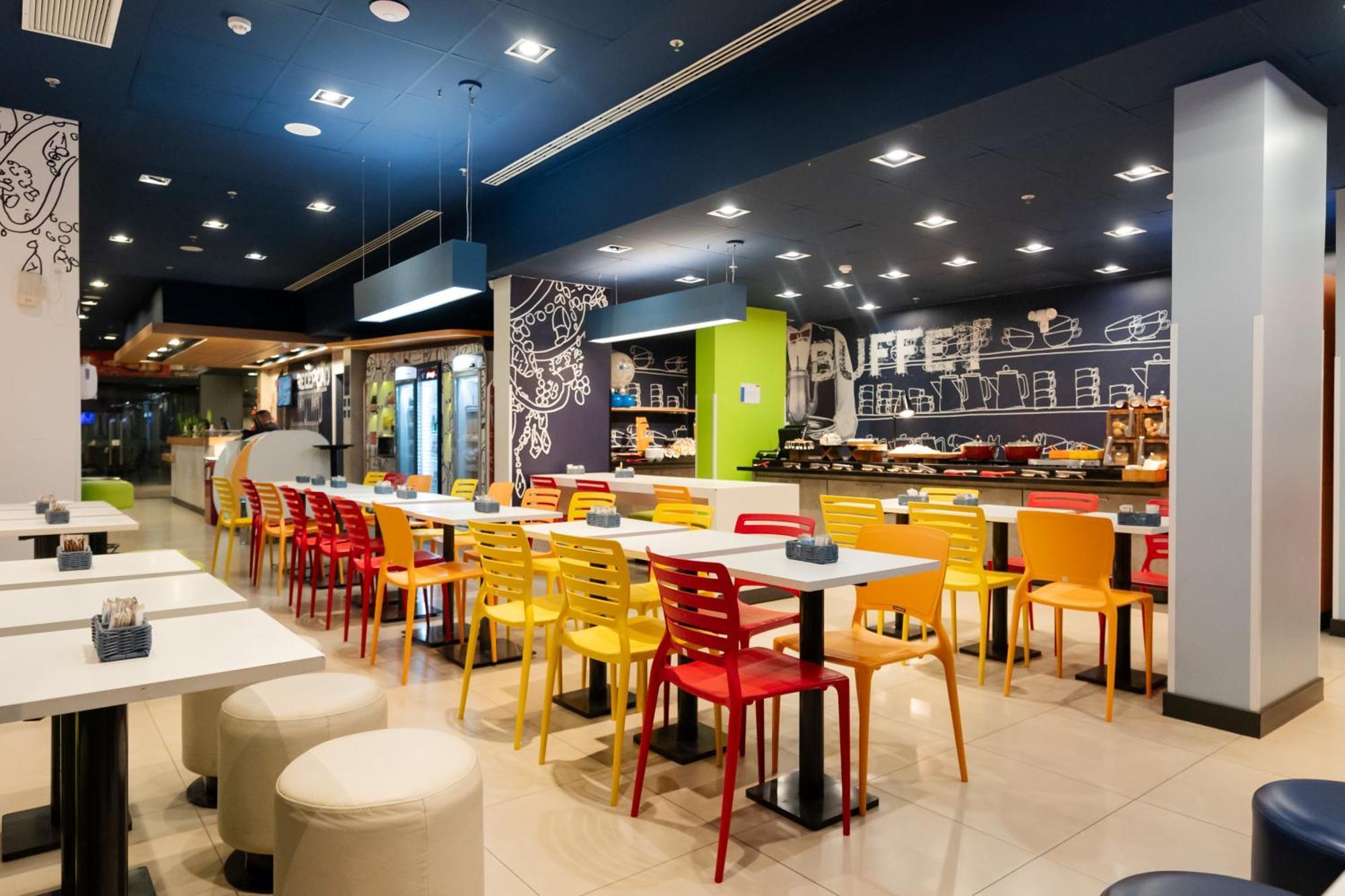 Ibis Budget בלומנאו מראה חיצוני תמונה