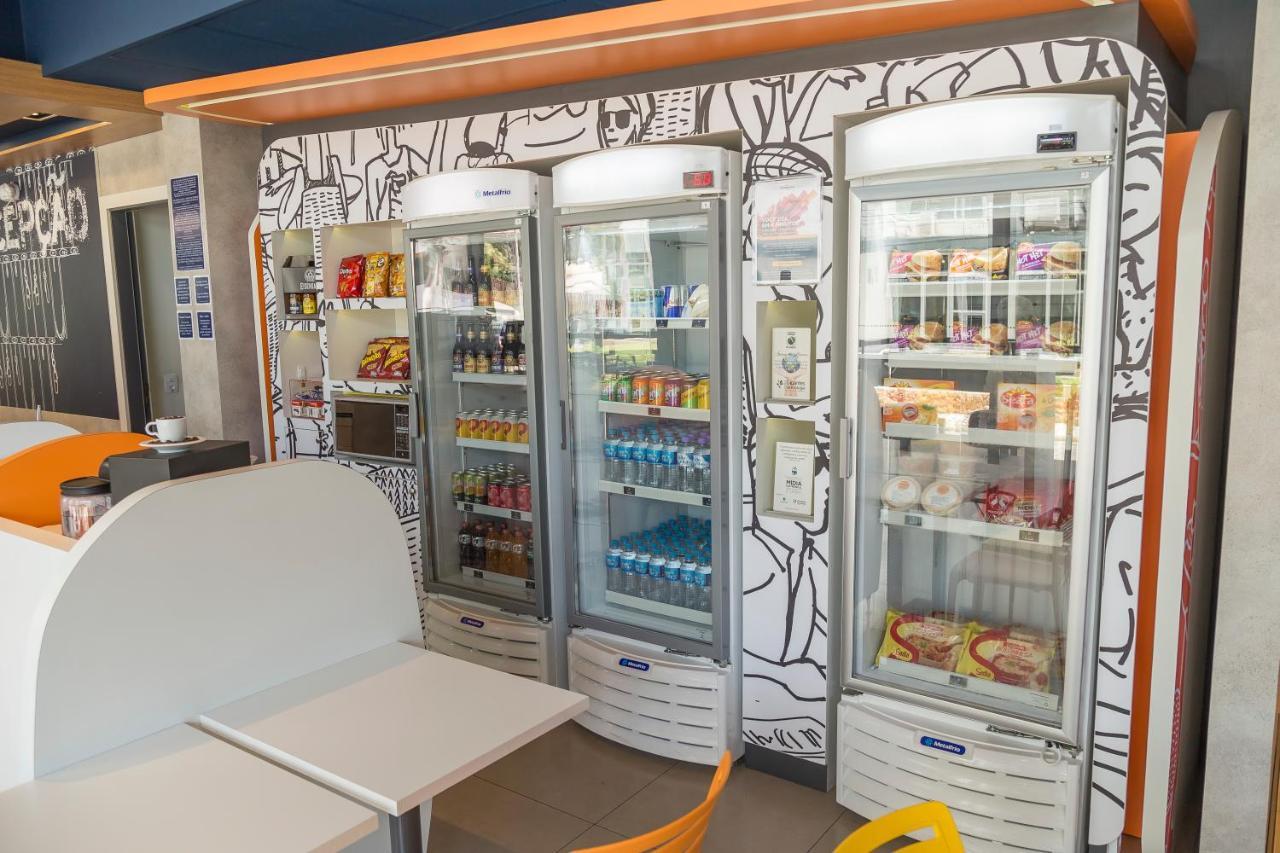 Ibis Budget בלומנאו מראה חיצוני תמונה